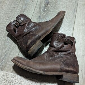 Frye Women's 8.5 Brown Leather Ankle Boots